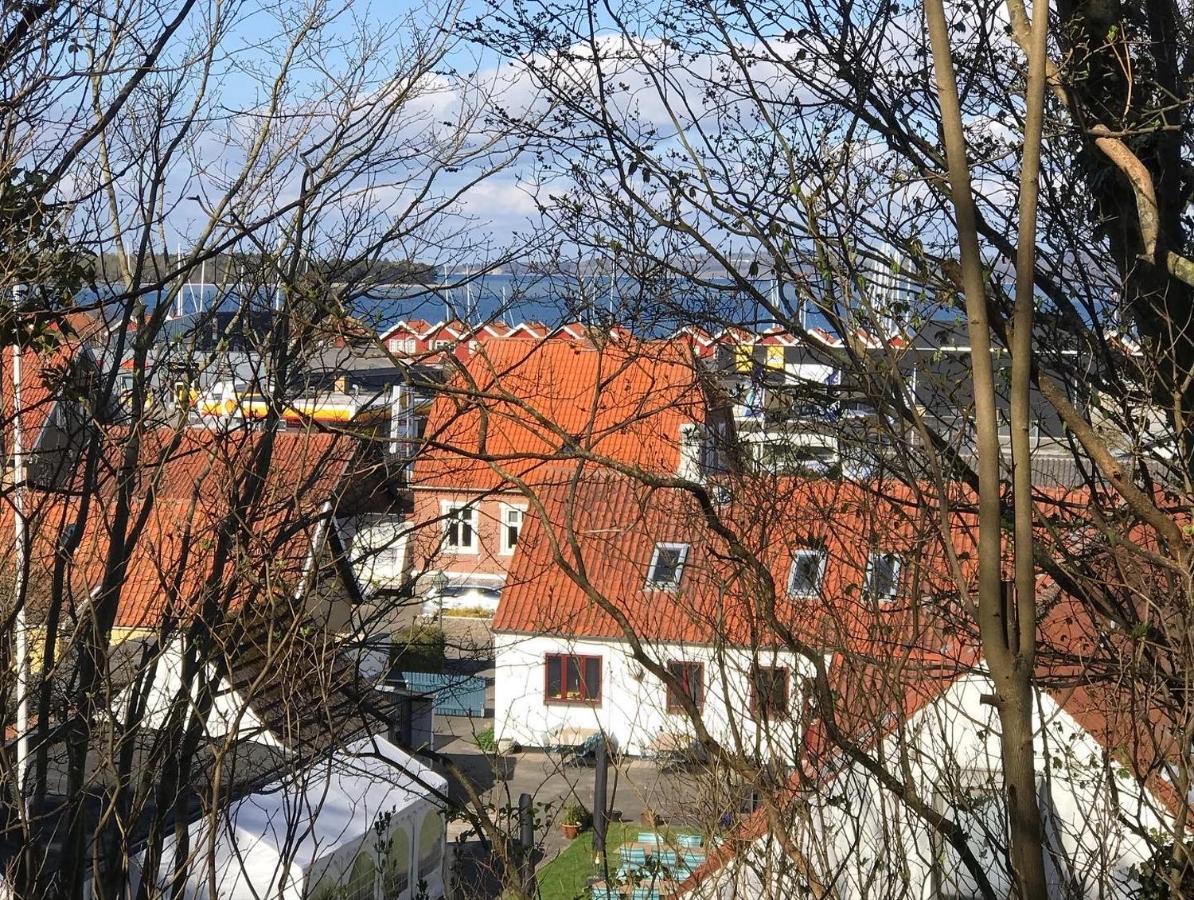 Hotel Ibsens Gaard Ebeltoft Esterno foto