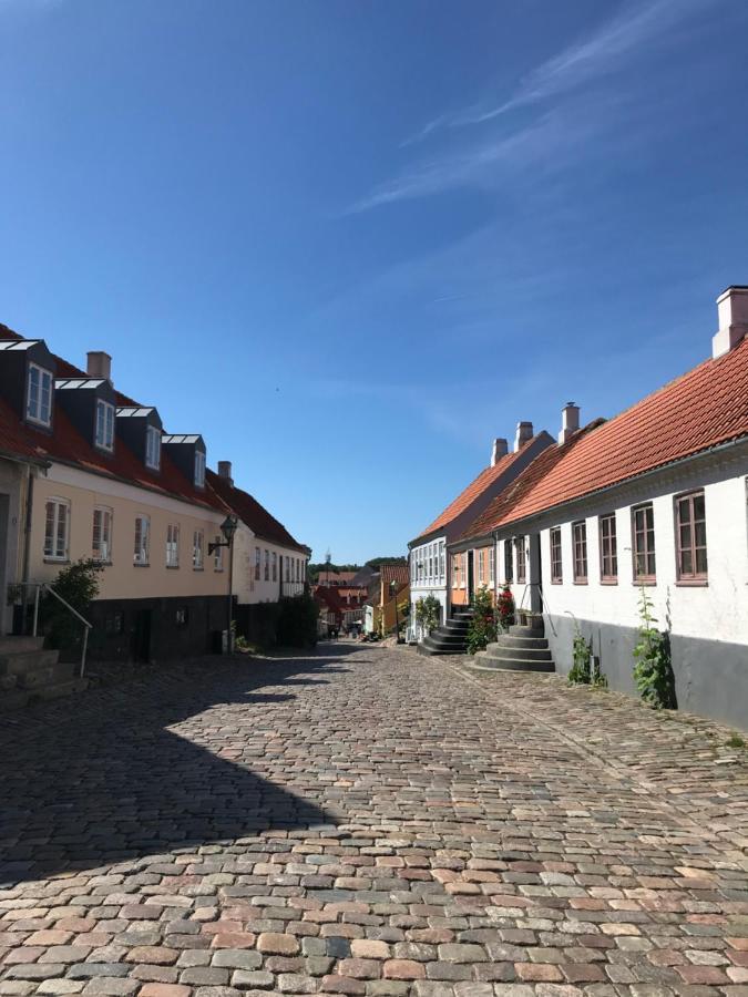 Hotel Ibsens Gaard Ebeltoft Esterno foto